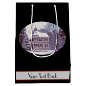 Altes viktorianisches Haus am Weihnachten Mittlere Geschenktüte (Rückseite)