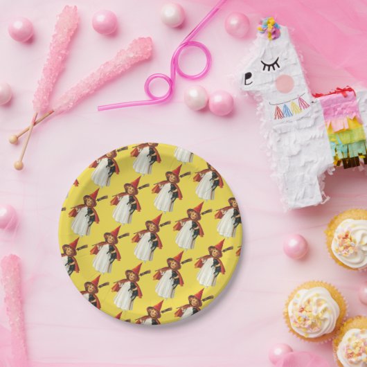 Altmodisches Halloween, Hexenmädchen mit Schwarzer Pappteller (Party)