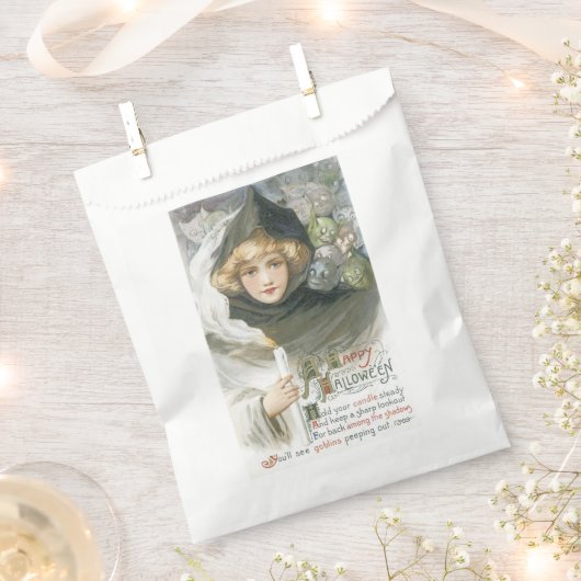 Altmodisches Halloween, Mädchen treffen Goblins Geschenktütchen (Ausgeschnitten)