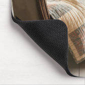 Altmodisches verblasstes Quilt auf einem Sessel Mousepad (Ecke)