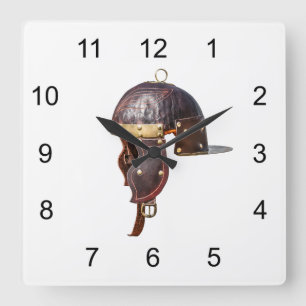 Altrömischer militärischer Helm Quadratische Wanduhr