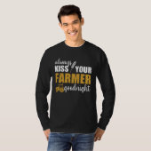 Always Kiss Your Farmer Cute Farmer Dad Tractor T-Shirt (Vorne ganz)