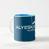 Alyeska Alaska Snowboarder Zweifarbige Tasse (Vorderseite Links)