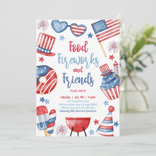am 4. Juli GRILLEN Einladung zur Unabhängigkeit (Stehend Vorderseite)