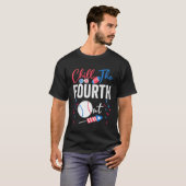 Am 4. Juli wird der vierte Baseballfußball abgespi T-Shirt (Vorne ganz)
