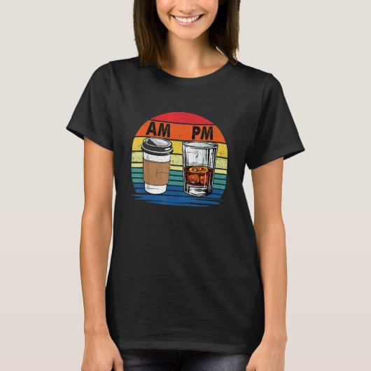 AM Coffee PM Whiskey Drinks Männer Frauen T-Shirt (Vorderseite)