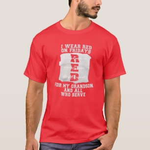 Am Freitag tragen wir Rot am Freitag, dem militär T-Shirt