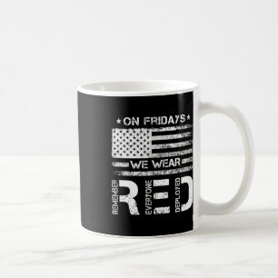 Am Freitag tragen wir rote amerikanische Flagge Mi Kaffeetasse