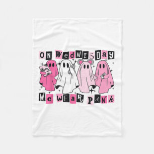 Am Mittwoch tragen wir Niedliches Pink Ghost Hallo Fleecedecke