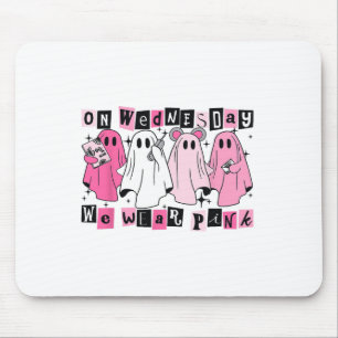 Am Mittwoch tragen wir Niedliches Pink Ghost Hallo Mousepad
