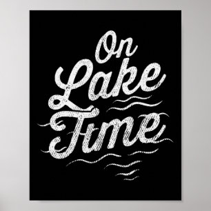 Am See lustige Sommerbootfahrt und Angeln für Poster