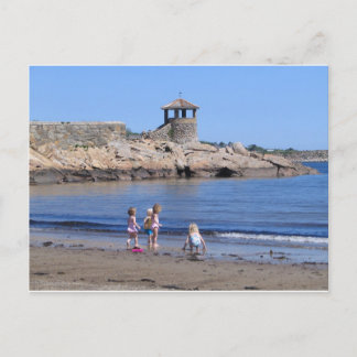 Am Strand von Rockport, MA Postkarte