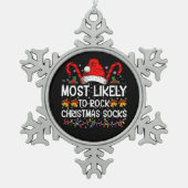 Am wahrscheinlichsten Rock Weihnachtssocken Funny Schneeflocken Zinn-Ornament (Vorderseite)