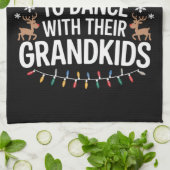 Am wahrscheinlichsten tanzt sie mit ihrer Enkelkin Geschirrtuch (Gefaltet)