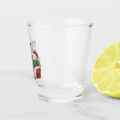 Am wahrscheinlichsten trinken Matcha und beobachte Schnapsglas (Rechts)