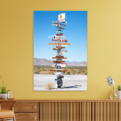 Am Wegweiser Voraus! (Vert) Leinwanddruck (Insitu (Wohnzimmer))