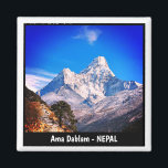 Ama Dablam, Sagarmatha, Everest Trek - Nepal Magnet<br><div class="desc">KÜHLSCHRANKMAGNET - Ama Dablam - Serie dieses berühmten Gipfels in der Everest Region des Himalaya. Es ist sicherlich einer meiner liebsten Berge und der, den Sie sich erinnern werden, während Sie auf dem Everest-Weg in Sagarmatha National Park in Nepal. Trekking im Himalaya - Reise- und Schönheitsserie. Original Fotografie/Kunst/Design von work4dream....</div>