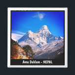 Ama Dablam, Sagarmatha, Everest Trek - Nepal Magnet<br><div class="desc">KÜHLSCHRANKMAGNET - Ama Dablam - Serie dieses berühmten Gipfels in der Everest Region des Himalaya. Es ist sicherlich einer meiner liebsten Berge und der, den Sie sich erinnern werden, während Sie auf dem Everest-Weg in Sagarmatha National Park in Nepal. Trekking im Himalaya - Reise- und Schönheitsserie. Original Fotografie/Kunst/Design von work4dream....</div>