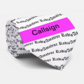 Amateurfunk und Hot-Pink-Call-Zeichen Krawatte (Gerollt)