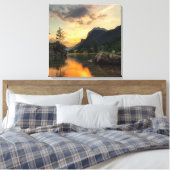 amazing lake in the mountains while afterglow leinwanddruck (Insitu (Schlafzimmer))
