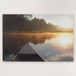 Amazonas-Regenwaldsonnenaufgang in einem Boot Puzzle