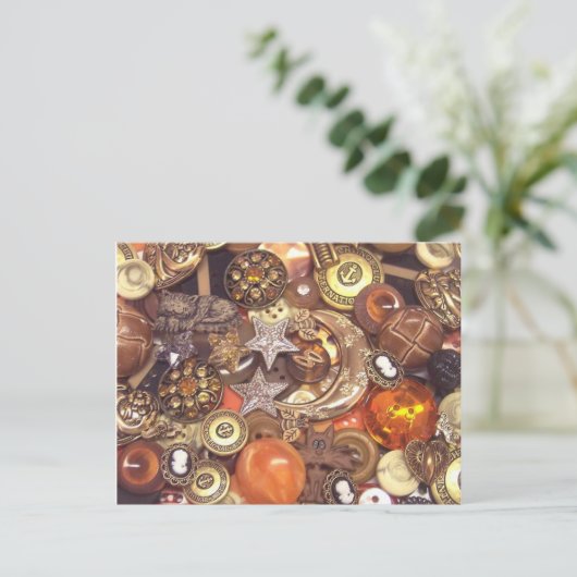Amber Buttons Postkarte (Stehend Vorderseite)