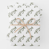 Amberjack in Army Green on White in Large Geschenkpapier Set (Beispiel)