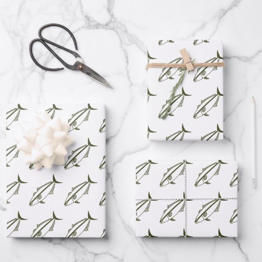 Amberjack in Army Green on White in Large Geschenkpapier Set (Vorderseite)