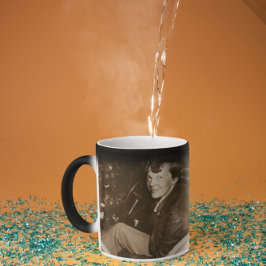 Amelia Earhart Candid Airplane Cockpit Foto 1937 Verwandlungstasse