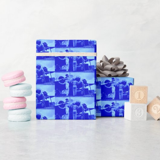 Amelia Earhart Digital Art Blue Tint Geschenkpapier (Babyparty)