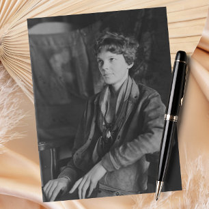 Amelia Earhart Schwarz-Weiß-Foto Luftfahrt Vintage Postkarte