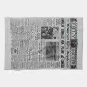 Amelia Earhart Vintage Zeitungsgeschichte Geschirrtuch (Horizontal)