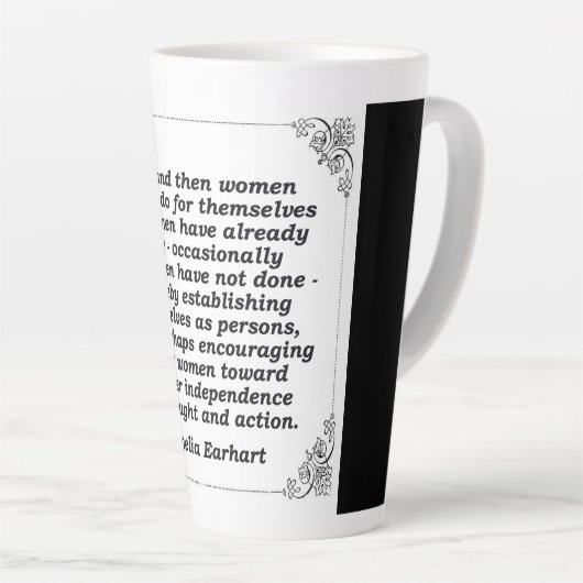 Amelia Earhart Wisdom Tasse (Rechte Ecke)