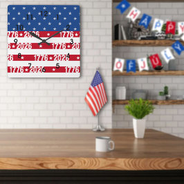 America 250 Stars & Stripes 1776 2026 Numbers Quadratische Wanduhr