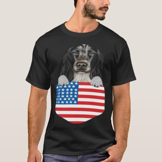 America Flag English Cocker Spaniel Dog In Pocket T-Shirt (Vorderseite)