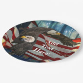 American Bald Eagle American Flag Pappteller (Schrägansicht)