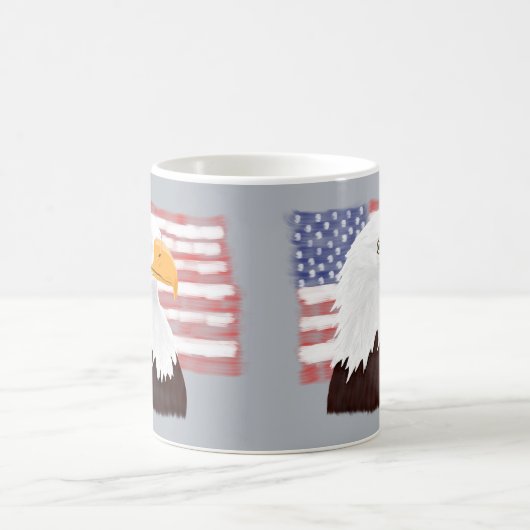 American Bald Eagle and Flag - transparent auf gra Kaffeetasse (Mittel)