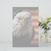 American Bald Eagle auf Grunge Flag Briefpapier (Stehend Vorderseite)