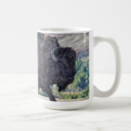 American Bison Roaming in Grassland Kaffeetasse