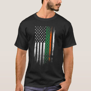 American Celtic Knoten Stripes Flag Irish Patrick' T-Shirt