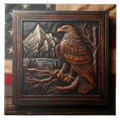 American Eagle Carving with Mountain Background Fliese (Vorderseite)