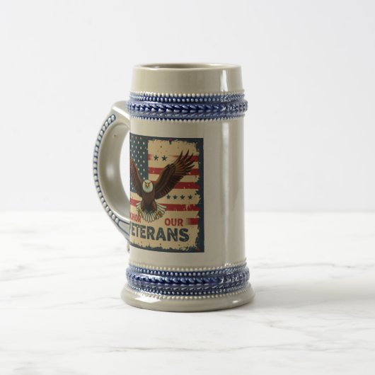 American Eagle Honor Our Veterans Bierglas (Vorderseite Links)