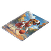 American English Foxhound Dog Playing Basketball Notizblock (Linke Seite)