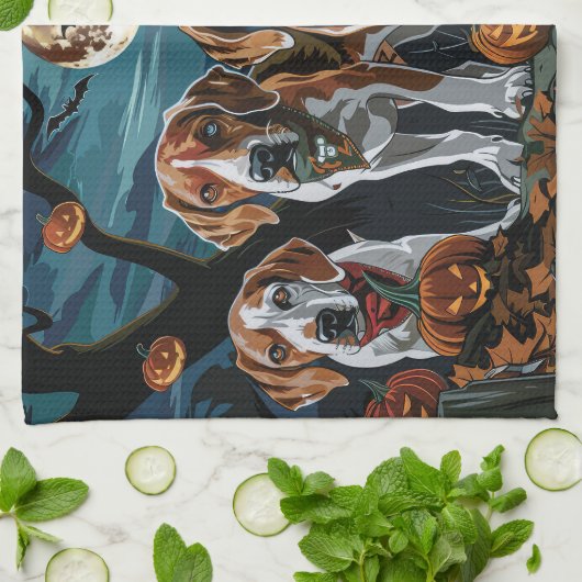 American English Foxhound Halloween Spooky Geschirrtuch (Gefaltet)