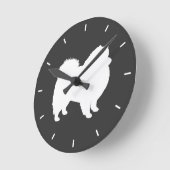 American Eskimo Dog Silhouette Runde Wanduhr (Winkel)