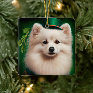 American Eskimo Hund in St. Patrick's Day Dress Keramikornament