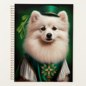 American Eskimo Hund in St. Patrick's Day Dress Planer (Vorderseite)