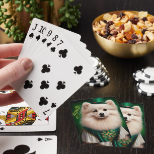 American Eskimo Hund in St. Patrick's Day Kostüm Spielkarten