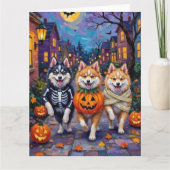American Eskimo Hunde Trick-or-Treating Halloween Karte (Vorderseite)