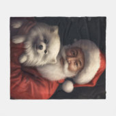 American Eskimo mit Weihnachtsmann Weihnachten Fleecedecke (Vorderseite (Horizontal))
